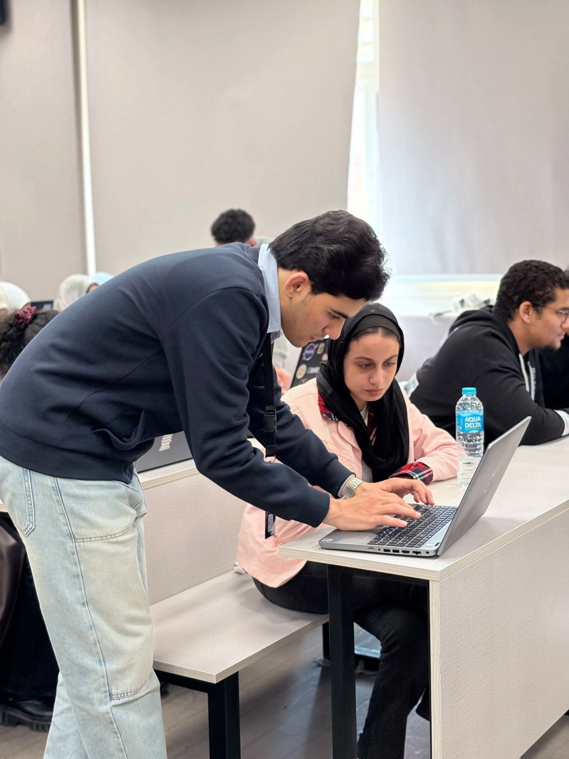 Introduction to Large Language Models: Moaz helping student