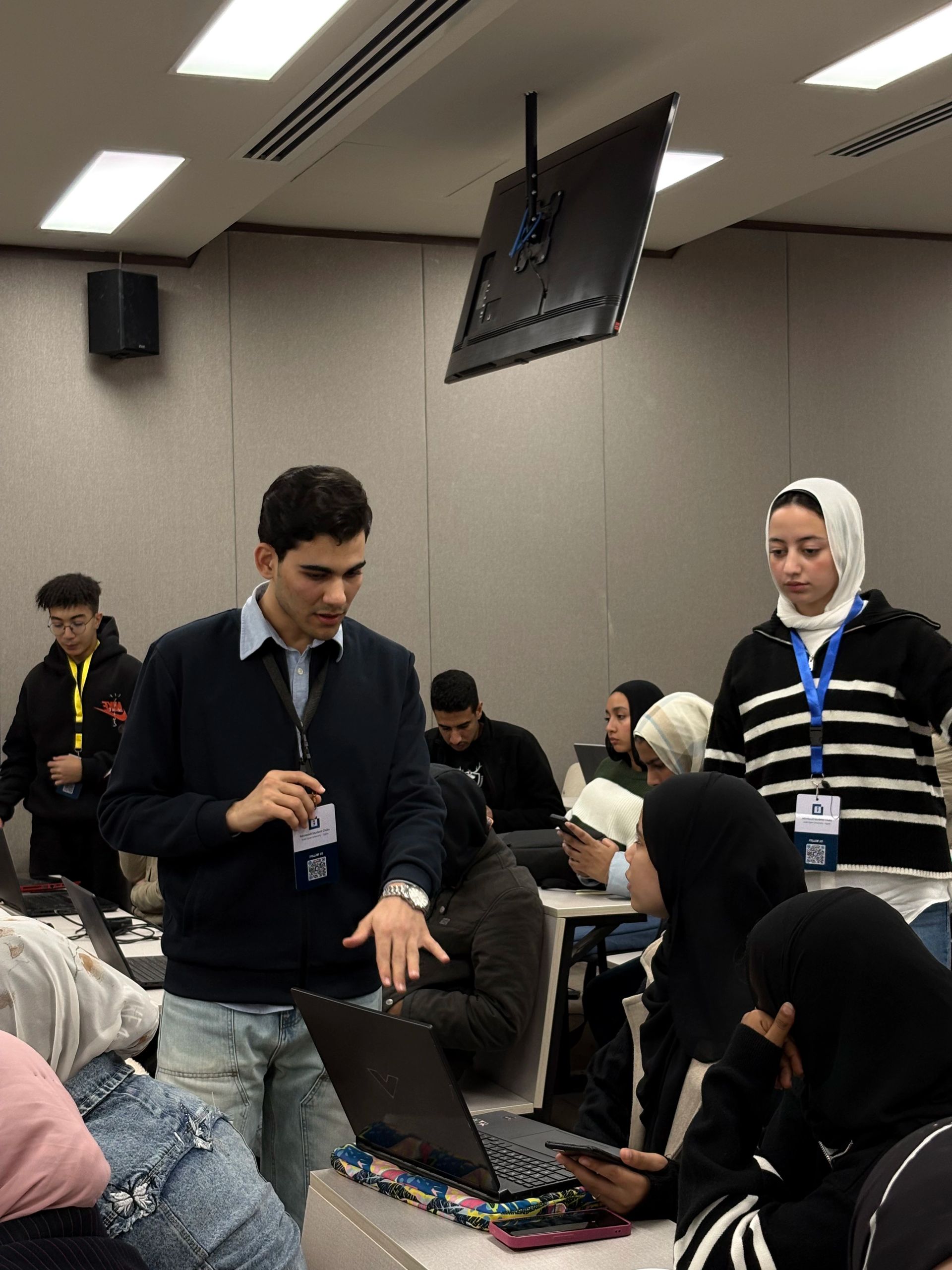 Introduction to Large Language Models: Moaz helping student