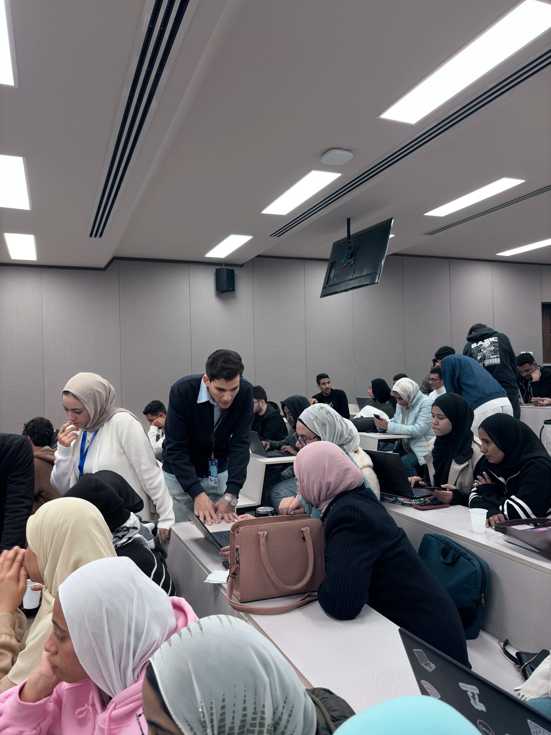Introduction to Large Language Models: Moaz helping student