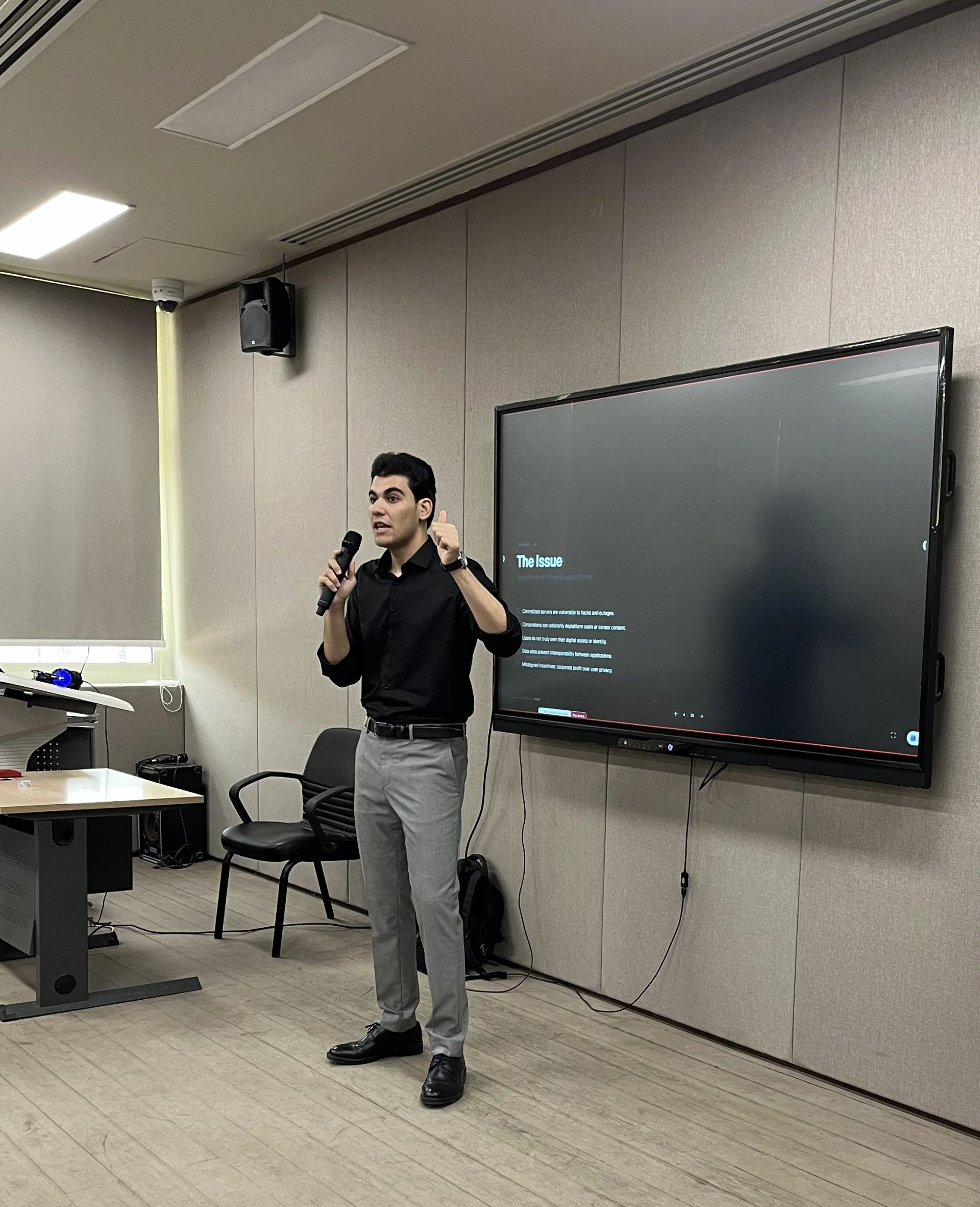 Intro to Web3 using Hedera Technology 2026: Moaz speaker